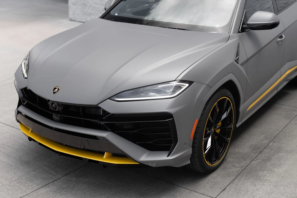 2026 Lamborghini Urus SE - Image 6 of 31