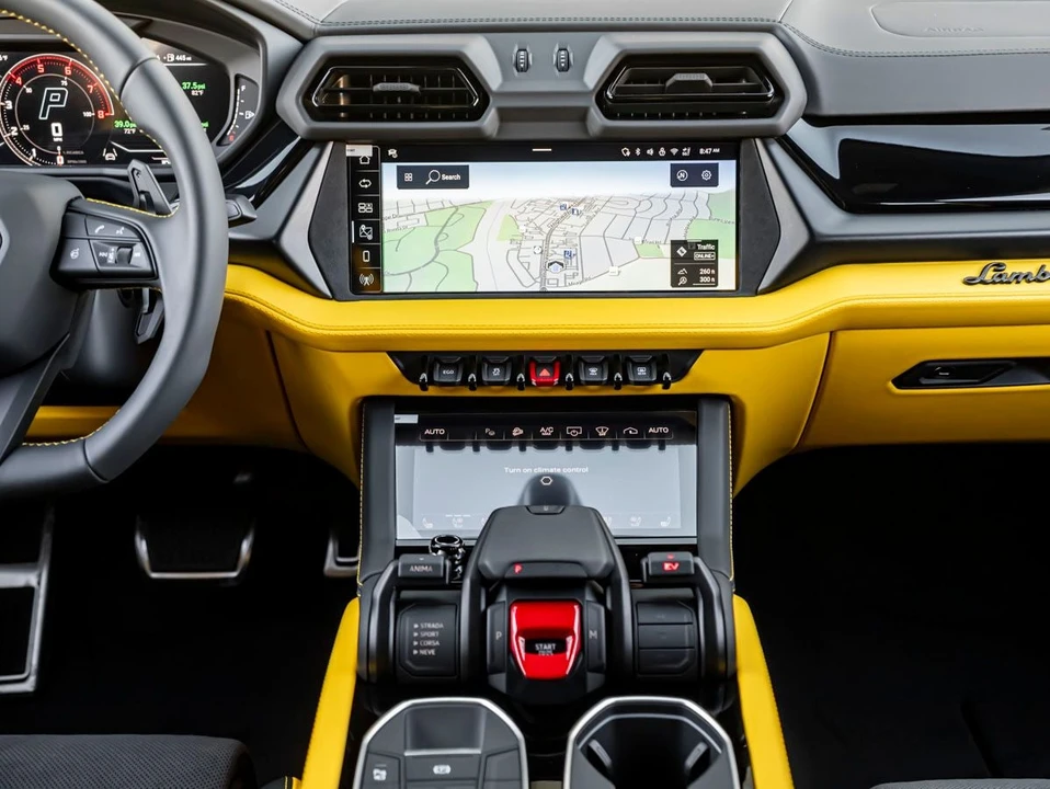2026 Lamborghini Urus SE - Image 19 of 21