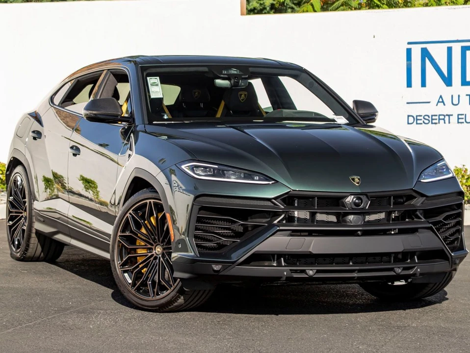 2026 Lamborghini Urus SE - Image 4 of 21