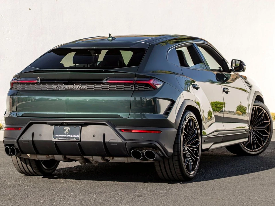 2026 Lamborghini Urus SE - Image 6 of 21