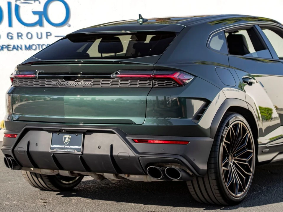 2026 Lamborghini Urus SE - Image 7 of 21