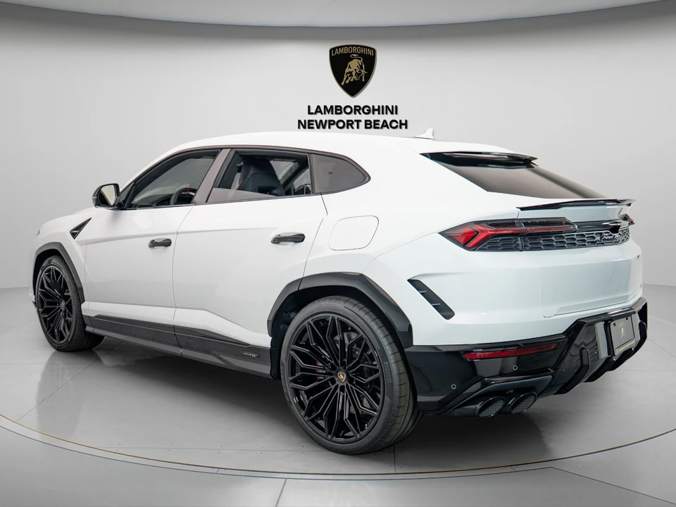2026 Lamborghini Urus SE - Image 4 of 22