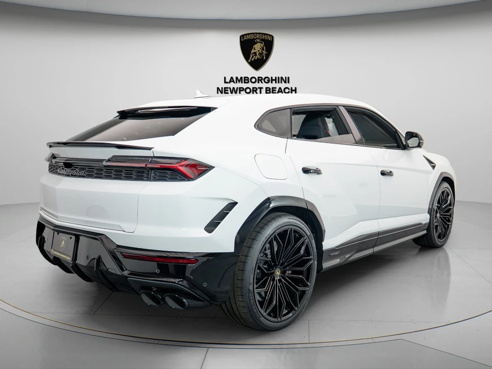 2026 Lamborghini Urus SE - Image 6 of 22