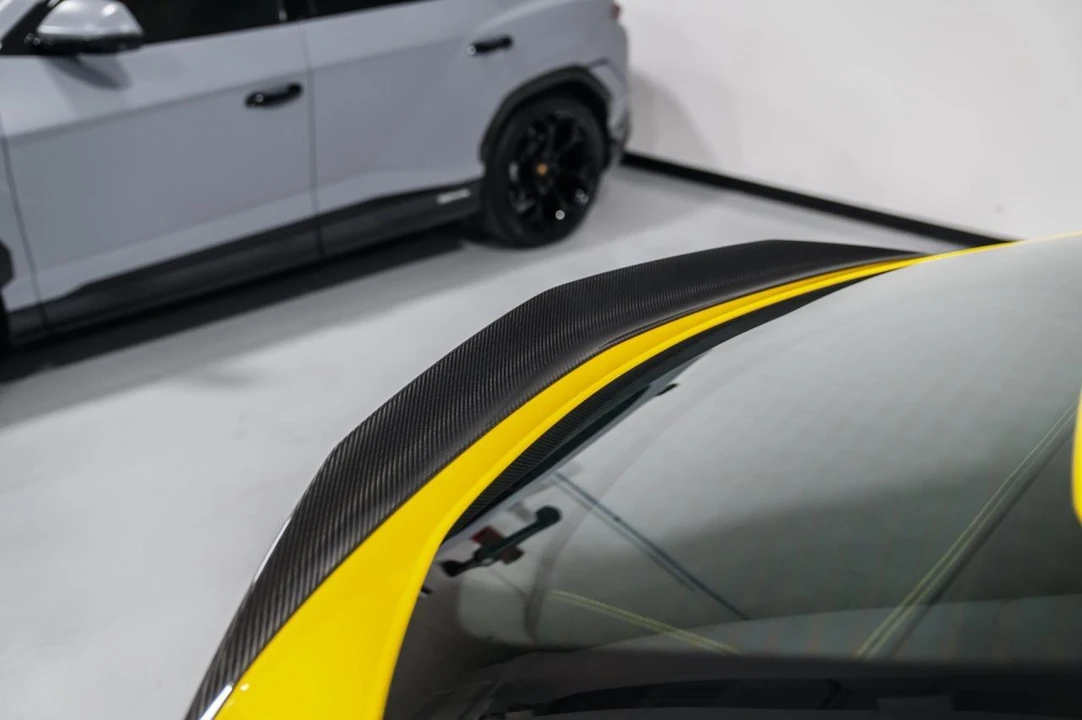 2026 Lamborghini Urus SE - Image 21 of 31