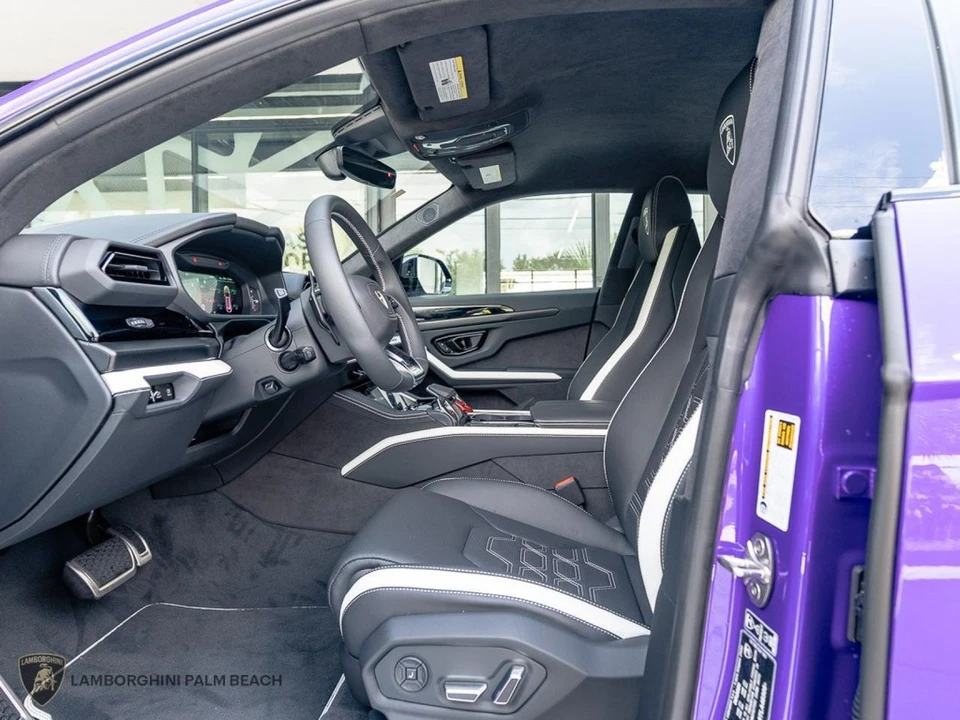 2026 Lamborghini Urus SE - Image 20 of 28