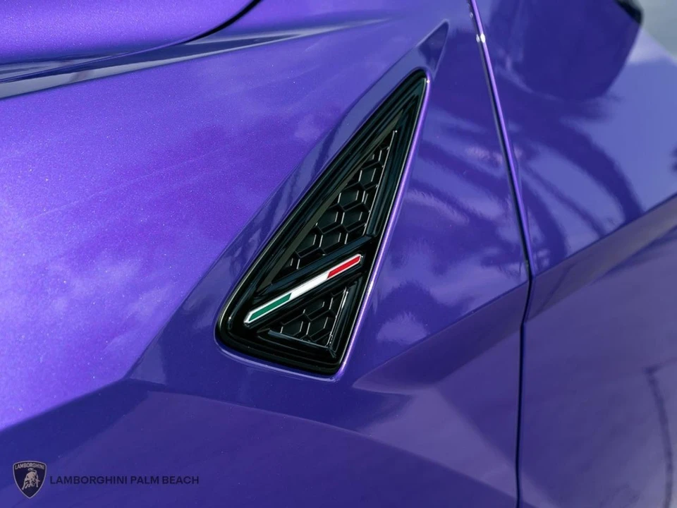 2026 Lamborghini Urus SE - Image 6 of 28