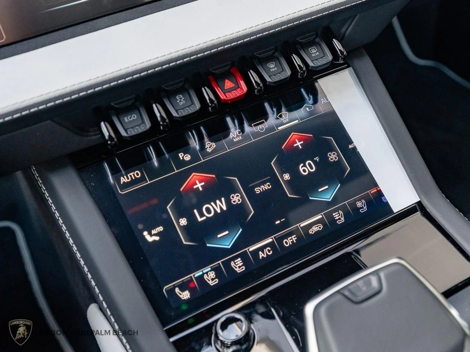 2026 Lamborghini Urus SE - Image 13 of 28