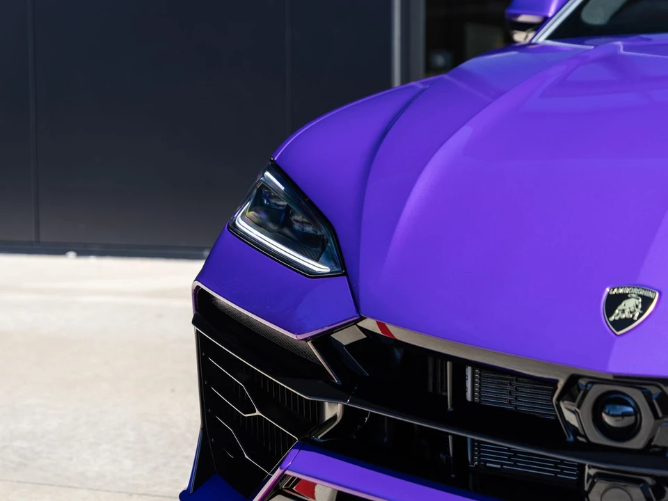 2026 Lamborghini Urus SE - Image 19 of 31