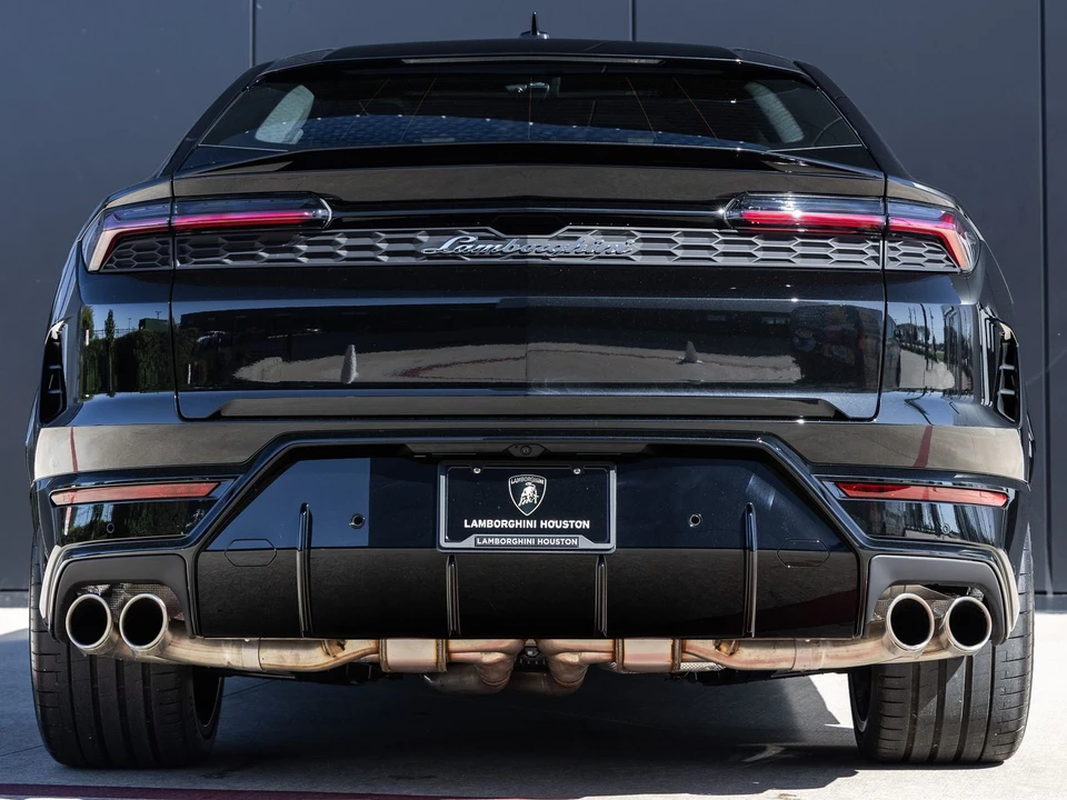 2026 Lamborghini Urus SE - Image 7 of 31