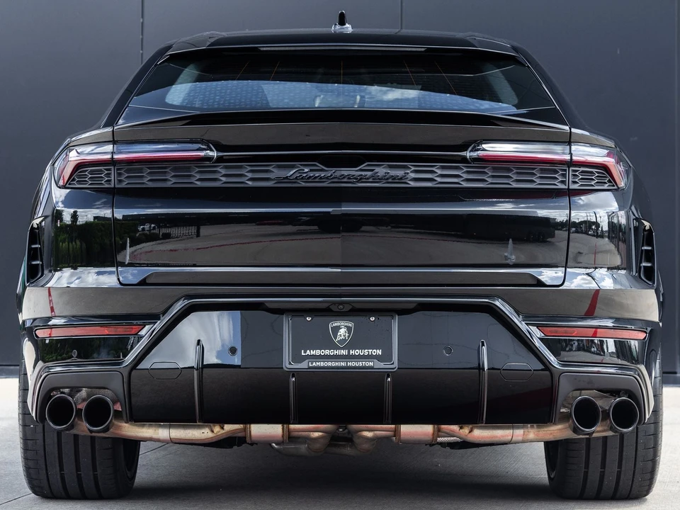 2026 Lamborghini Urus SE - Image 7 of 31