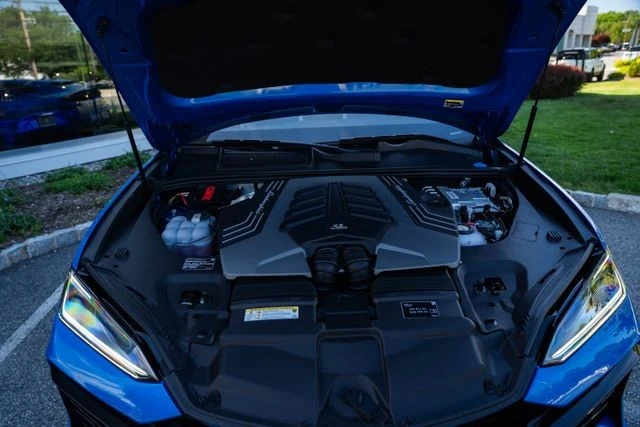 2026 Lamborghini Urus SE - Image 23 of 31