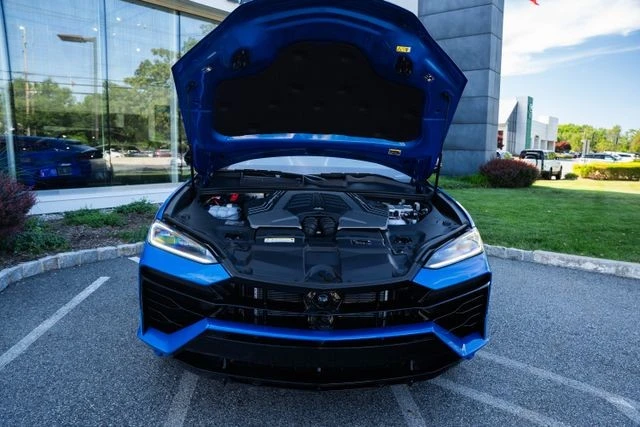2026 Lamborghini Urus SE - Image 22 of 31