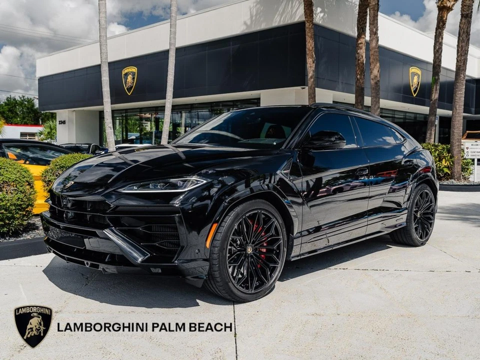 2026 Lamborghini Urus SE - Image 2 of 29