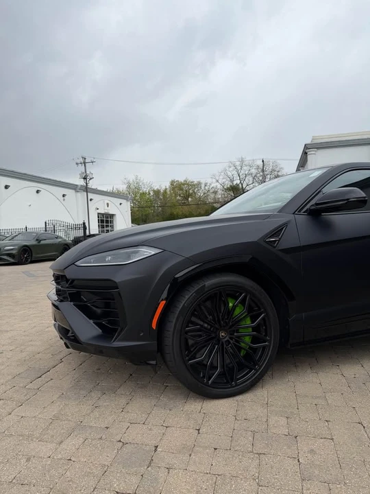 2026 Lamborghini Urus - Image 6 of 8