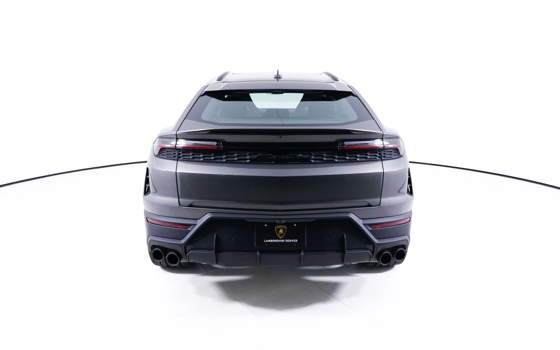 2026 Lamborghini Urus - Image 6 of 31