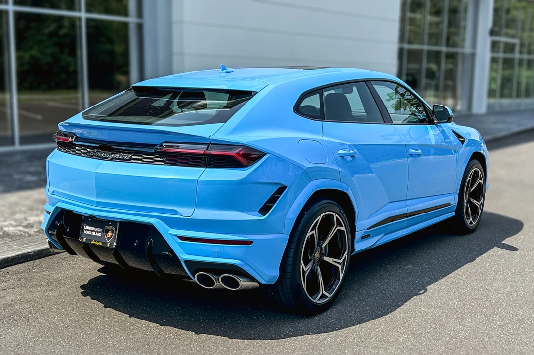 2026 Lamborghini Urus - Image 3 of 25
