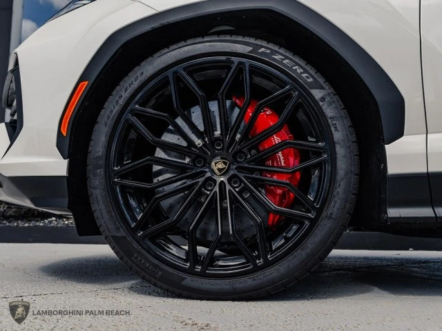 2026 Lamborghini Urus - Image 26 of 27
