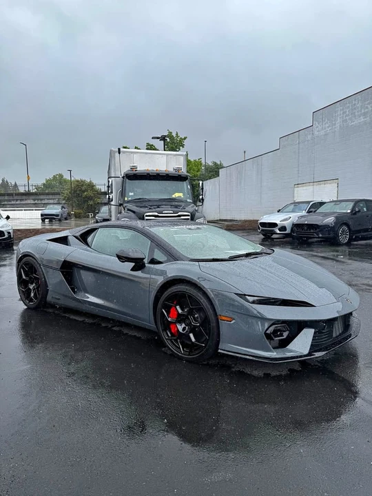 2026 Lamborghini Temerario - Image 2 of 10