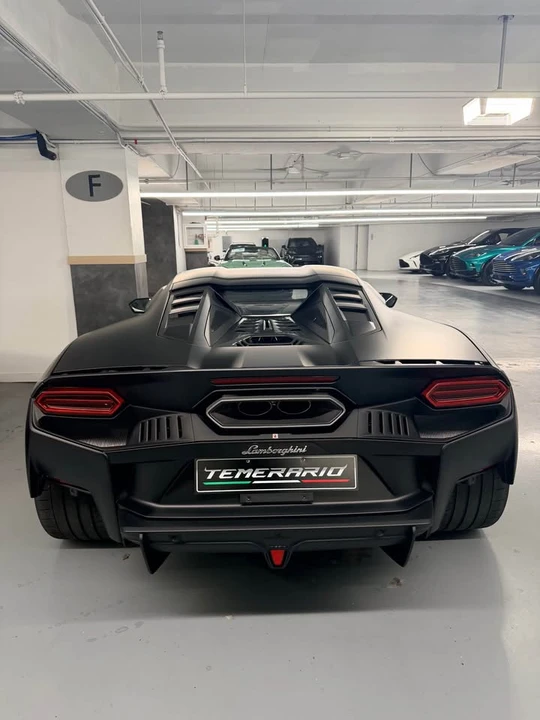 2026 Lamborghini Temerario - Image 6 of 14
