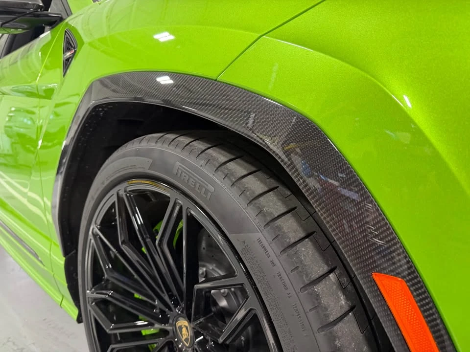 2026 Lamborghini Urus SE - Image 6 of 10