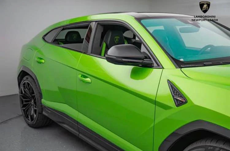 2026 Lamborghini Urus SE - Image 2 of 16