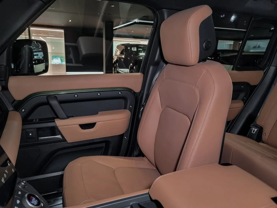 2026 Land Rover Defender L663 - Image 18 of 20