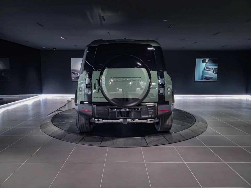 2026 Land Rover Defender L663 - Image 6 of 20