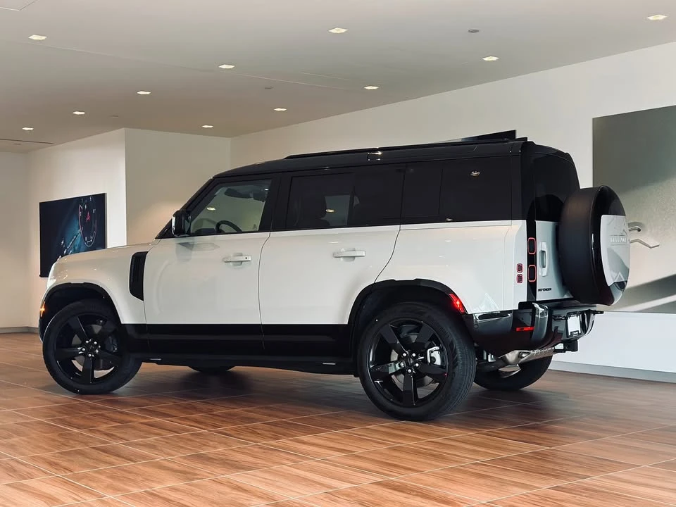 2026 Land Rover Defender L663 - Image 3 of 20
