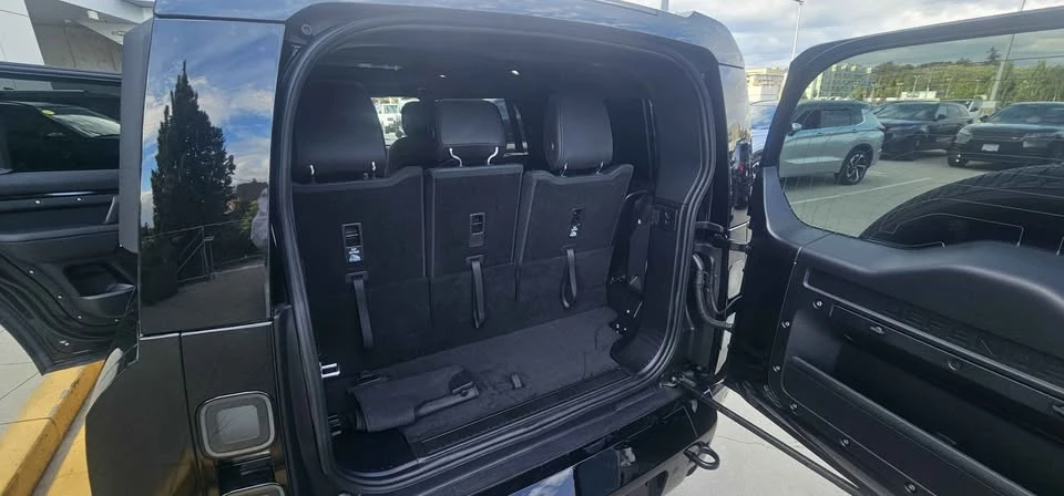 2026 Land Rover Defender L663 - Image 12 of 20
