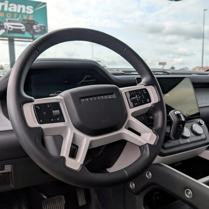 2026 Land Rover Defender L663 - Image 5 of 9