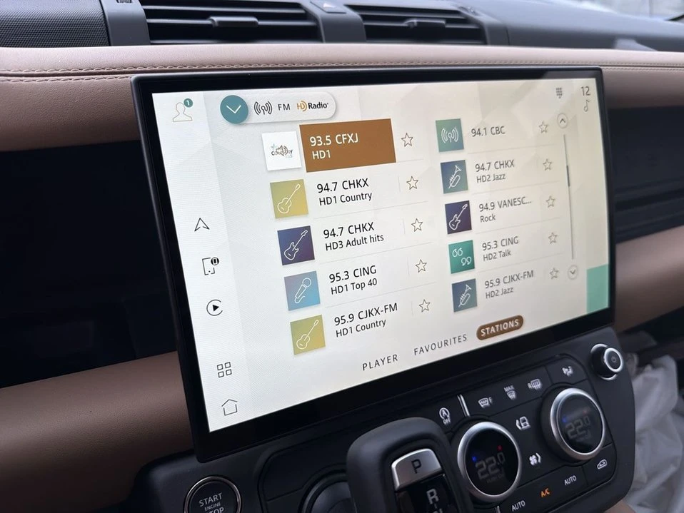 2026 Land Rover Defender - Image 11 of 19