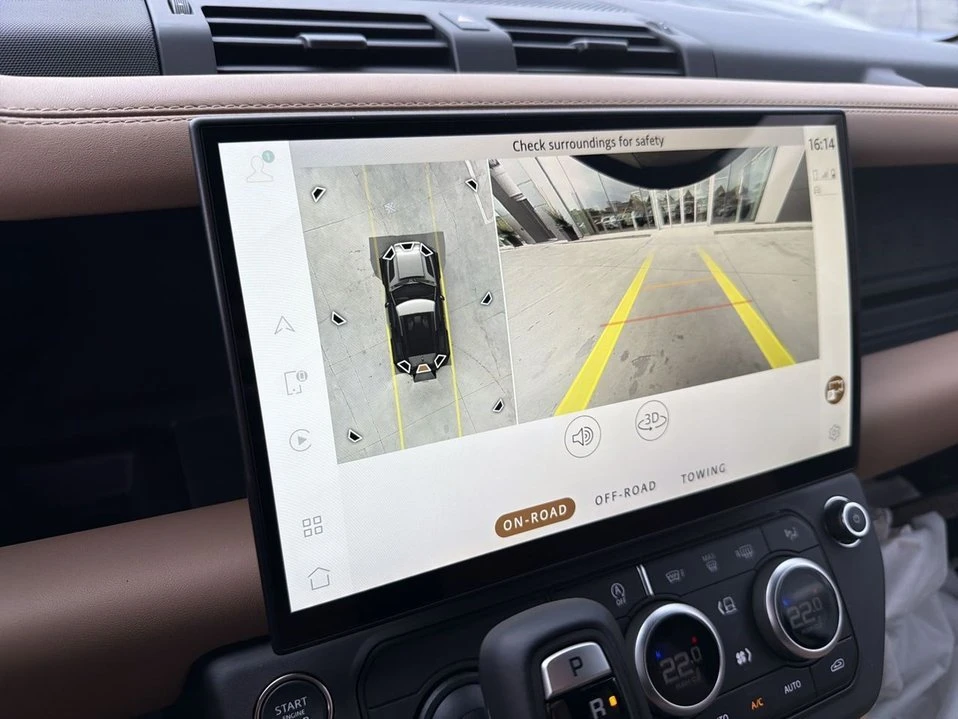 2026 Land Rover Defender - Image 12 of 19