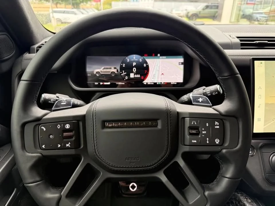 2026 Land Rover Defender Octa - Image 12 of 13