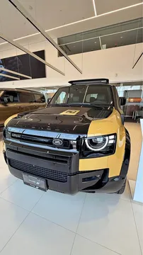 2026 Land Rover Defender 110