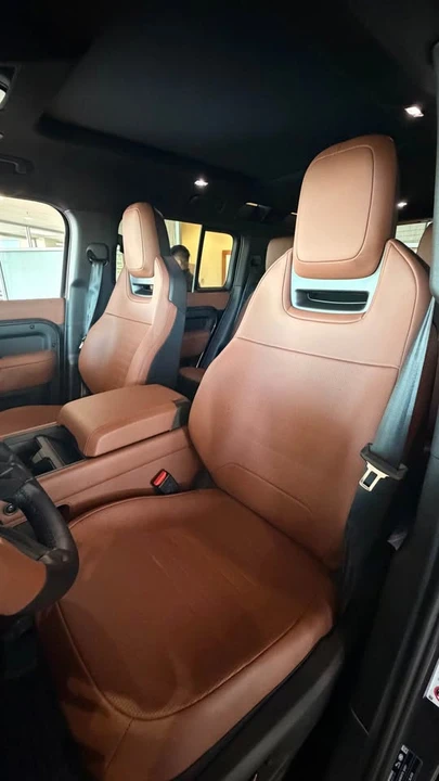 2026 Land Rover Defender L663 - Image 5 of 7
