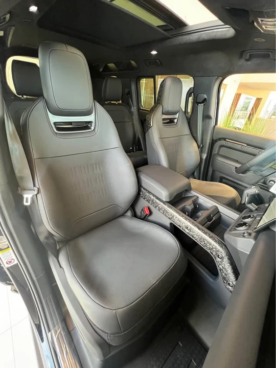 2026 Land Rover Defender Octa - Image 4 of 16