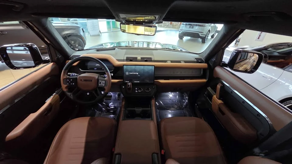 2026 Land Rover Defender Octa - Image 6 of 6