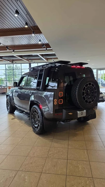 2026 Land Rover Defender Octa - Image 2 of 6