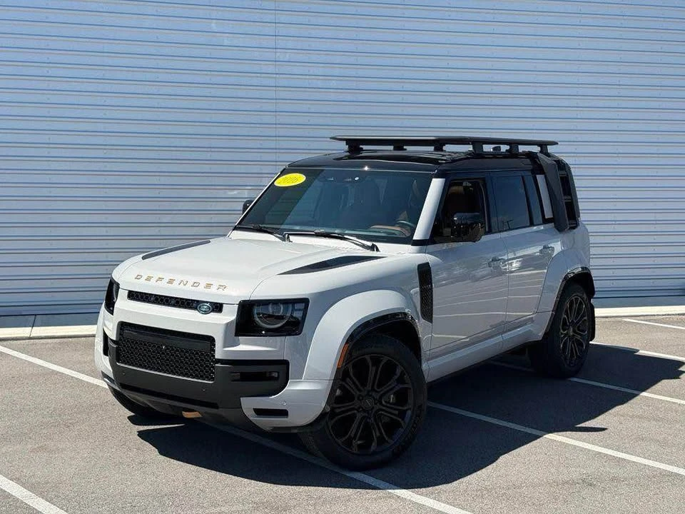 2026 Land Rover Defender Octa - Image 2 of 8