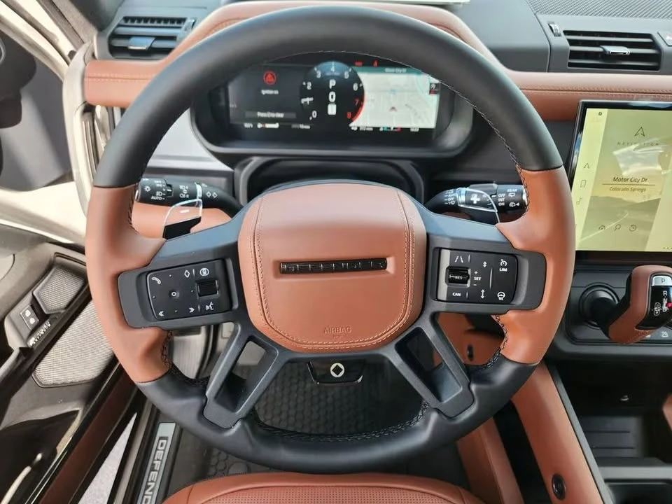2026 Land Rover Defender Octa - Image 10 of 20