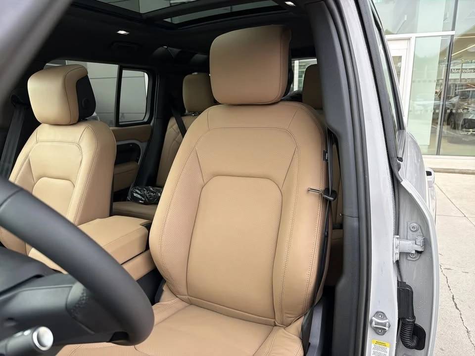 2026 Land Rover Defender L663 - Image 2 of 2