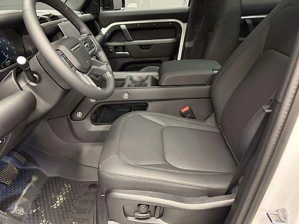 2026 Land Rover Defender L663 - Image 6 of 10