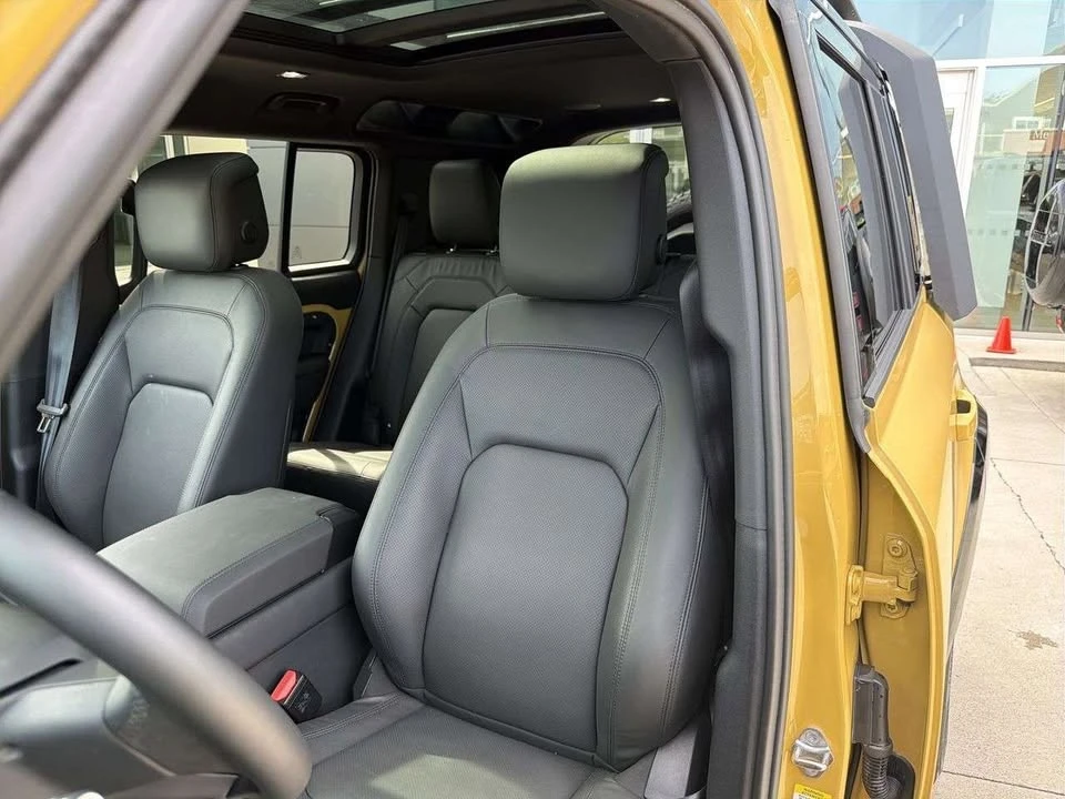 2026 Land Rover Defender L663 - Image 5 of 10