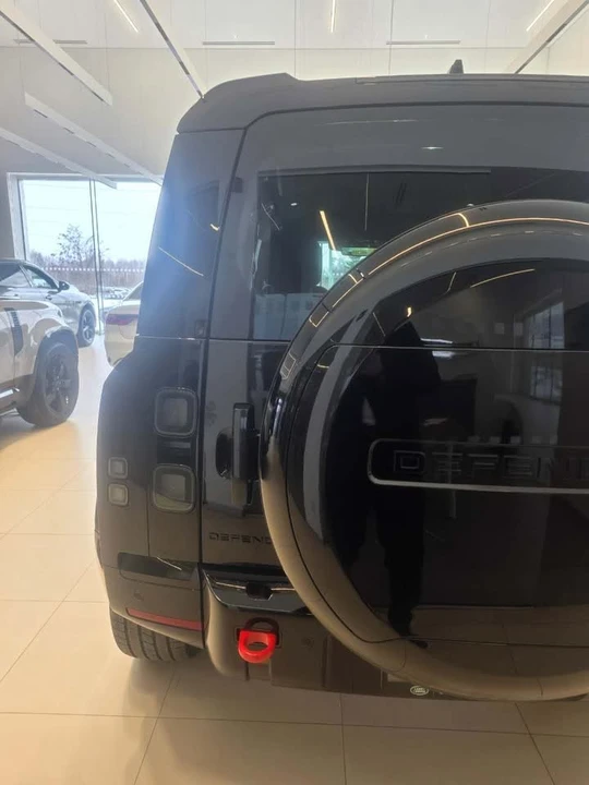 2026 Land Rover Defender L663 - Image 3 of 4