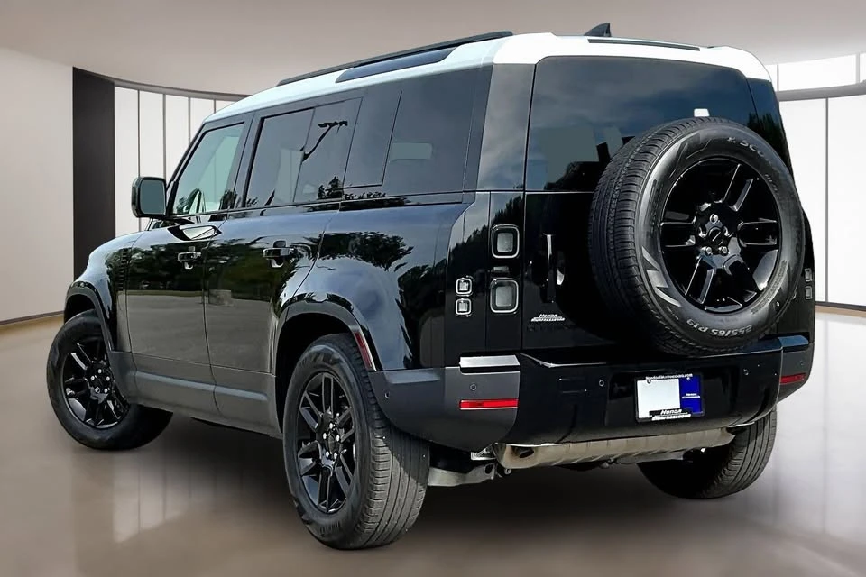 2026 Land Rover Defender L663 - Image 2 of 11