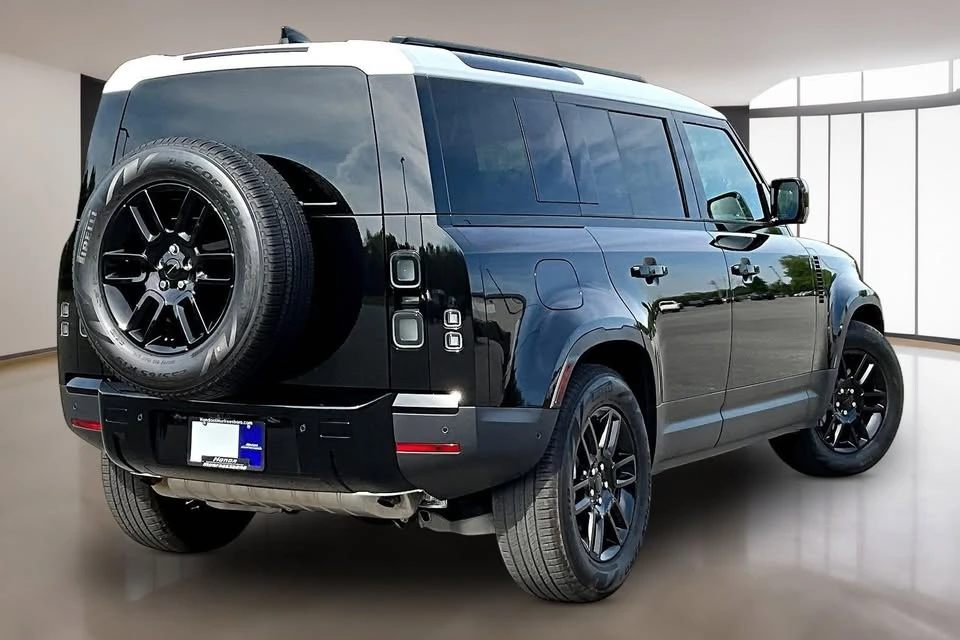 2026 Land Rover Defender L663 - Image 3 of 11