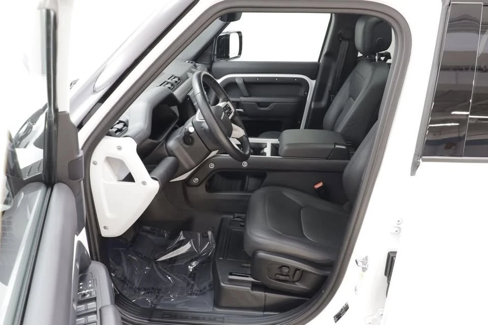 2026 Land Rover Defender L663 - Image 5 of 16