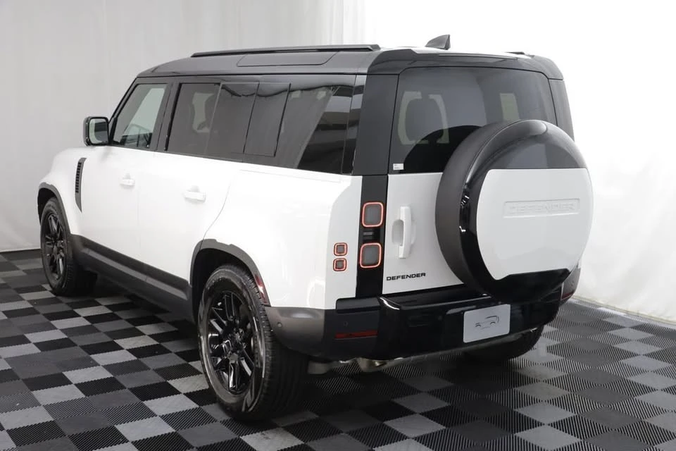 2026 Land Rover Defender L663 - Image 13 of 16