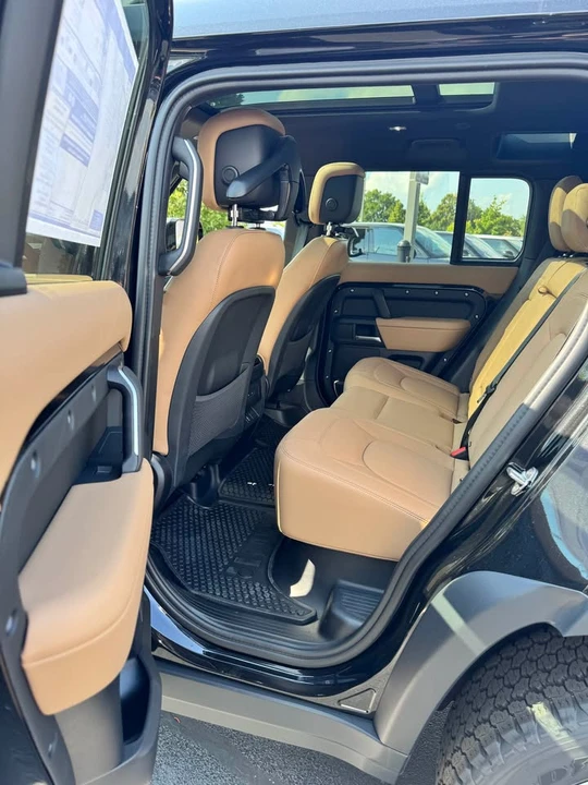 2026 Land Rover Defender L663 - Image 17 of 18