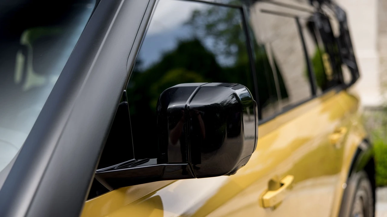 2026 Land Rover Defender L663 - Image 26 of 31